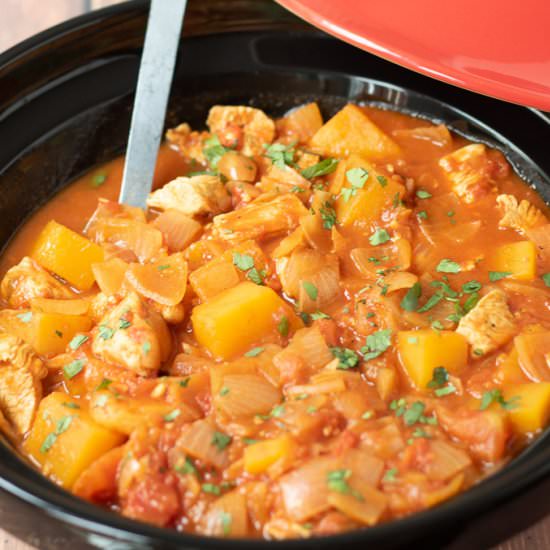 Easy Moroccan Chicken Tagine - Recipe photo by neilshealthymeals