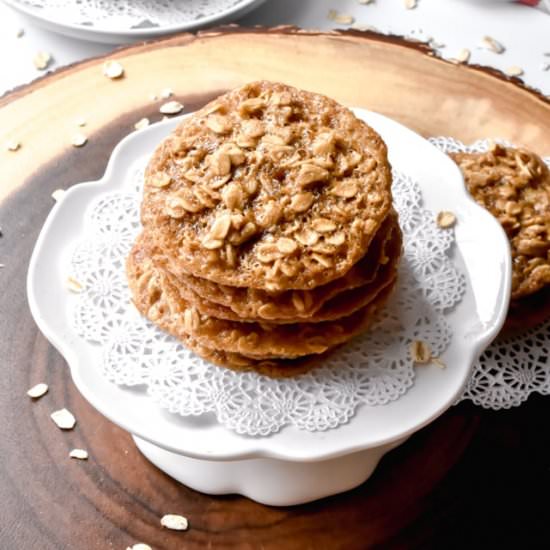 Oatmeal Lace Cookies - Recipe photo by stressbaking