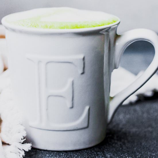 Matcha Green Tea Latte - Recipe photo by getwellwithem