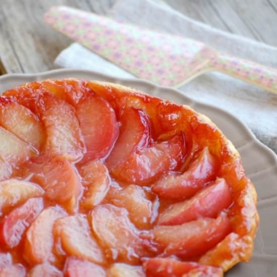 Nectarine pie - Recipe photo by Onze Franse Keuken