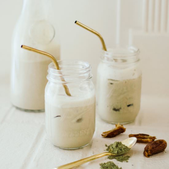 Iced Matcha Latte with Cashew Milk - Recipe photo by anunblurredlady