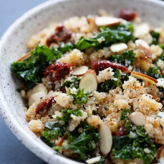 5 Ingredient Kale & Quinoa Bowl - Recipe photo by karalydonRD