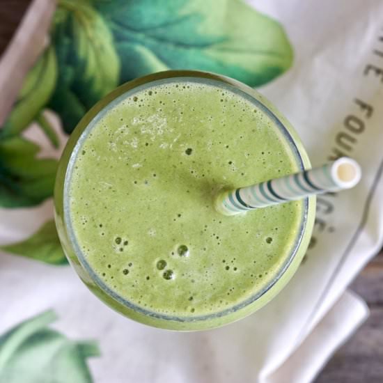 Mild Green Detox Smoothie - Recipe photo by simmerandsauce