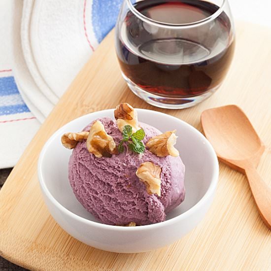 Malbec Ice Cream - Recipe photo by manusmenu