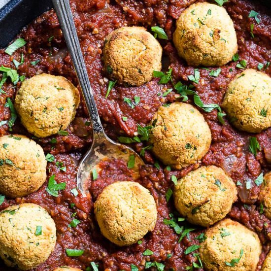 Healthy Vegan Chickpea Meatballs - Recipe photo by foodfaithfitness