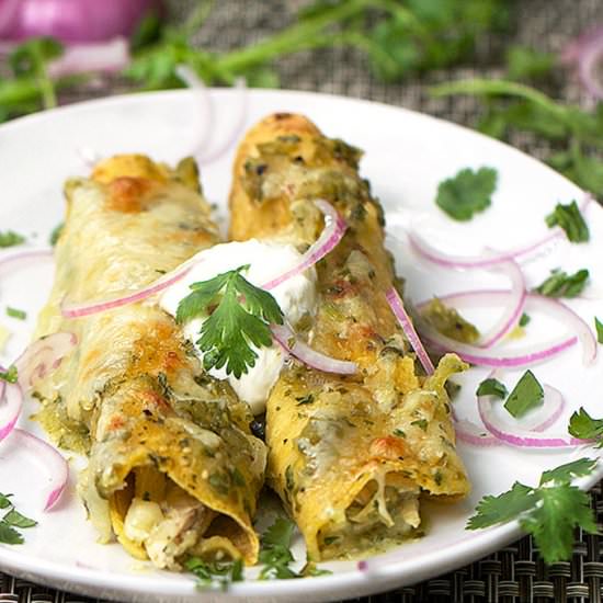 Chicken Enchiladas Verdes - Recipe photo by panning the globe