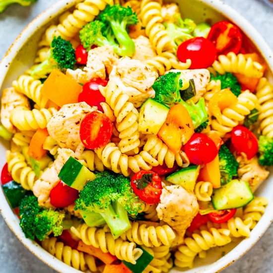 Skinny Italian Chicken Pasta Salad - Recipe photo by Averie