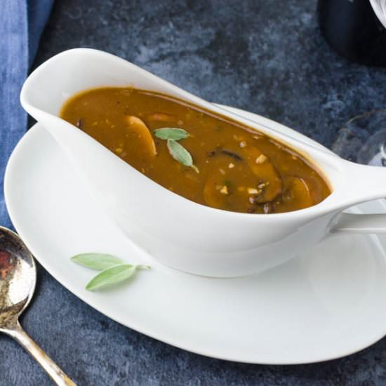 Easy Mushroom Gravy - Recipe photo by garlic and zest
