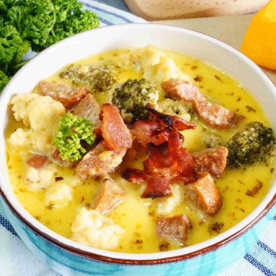 Broccoli Cauliflower Cheese Soup - Recipe photo by littlebitrecipes
