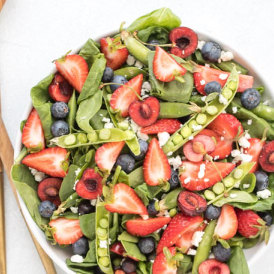 Summer Berry Salad - Recipe photo by Nourish Nutrition Co