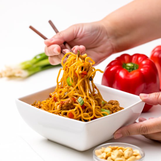 Pork and peanut dragon noodles - Recipe photo by thanksgiving