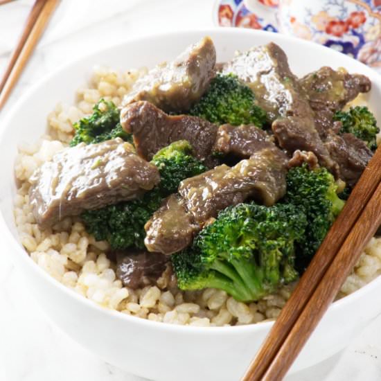 venison and broccoli - Recipe photo by Savorthebest