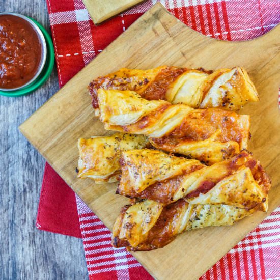 Puff Pastry Pizza Twists - Recipe photo by TaraMar