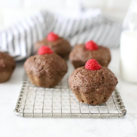 Cinnamon Bun Flaxseed Muffins - Recipe photo by Suburban Simplicity
