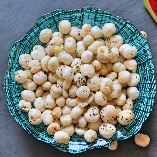 Roasted Foxnut - Recipe photo by YourFoodFantasy