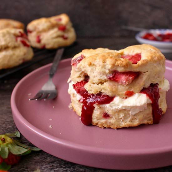Coconut Strawberry Scones - Recipe photo by thefoodiejourney