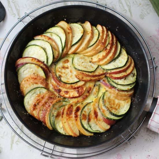 Zucchini-Apple Gratin - Recipe photo by Home_of_Happy
