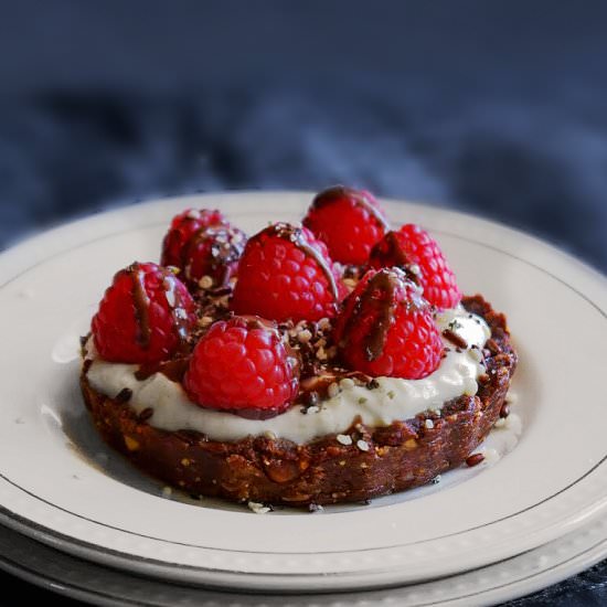 Raspberry Yogurt Granola Tart - Recipe photo by EasycookingwithMolly