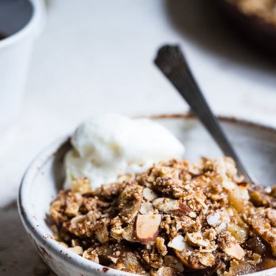 Gluten Free Vegan Apple Crisp - Recipe photo by foodfaithfitness