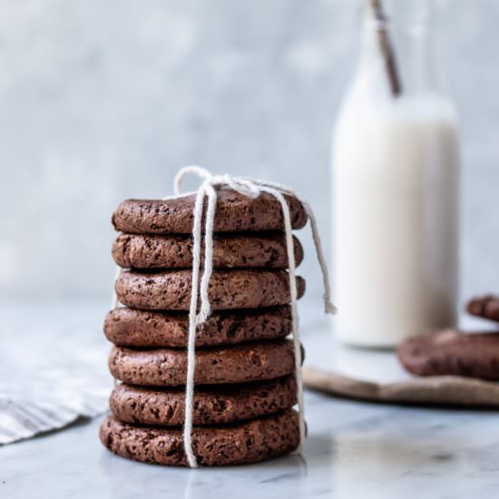 Chocolate Almond Biscuits - Recipe photo by sarahbellnutrition