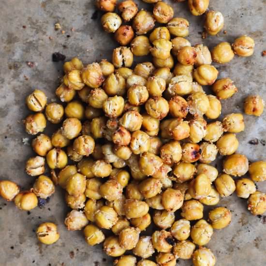 Garlic Roasted Chickpeas - Recipe photo by spoonfulofkindness