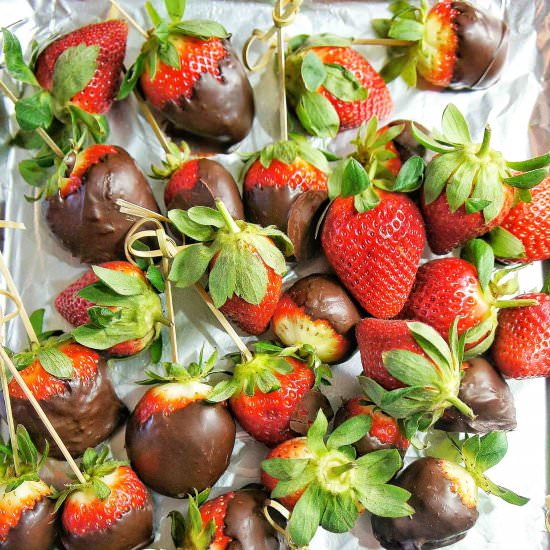 Chocolate Covered Strawberries - Recipe photo by SweetCaramelSunday
