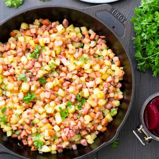 Swedish Hash (Pyttipanna) - Recipe photo by foodandjourneys