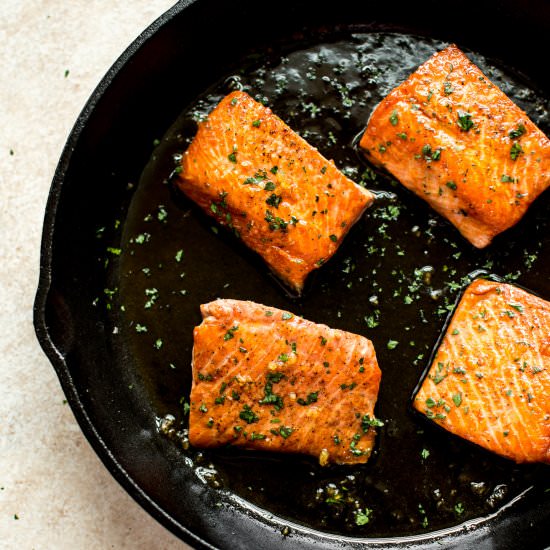 Honey Garlic Salmon - Recipe photo by saltandlavender