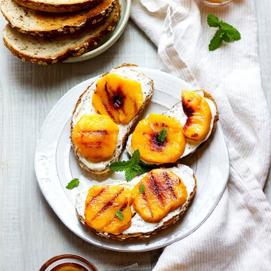 Grilled Peach Honey Chia Toast - Recipe photo by Garden in the kitchen