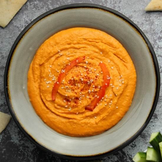 Roasted Red Pepper Hummus - Recipe photo by lovingitvegan