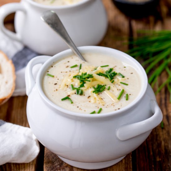 Creamy Cauliflower Soup - Recipe photo by KitchenSanctuary