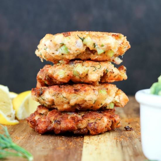 Old Bay Salmon Cakes - Recipe photo by karylhenry
