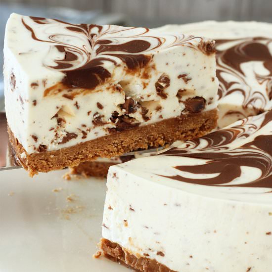 Stracciatella Cheesecake - Recipe photo by El Mundo Eats