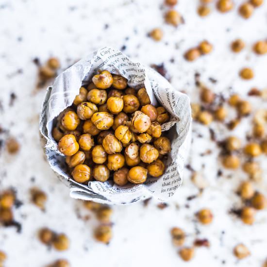 Smokey Roasted Chickpeas - Recipe photo by TheFitFoodie