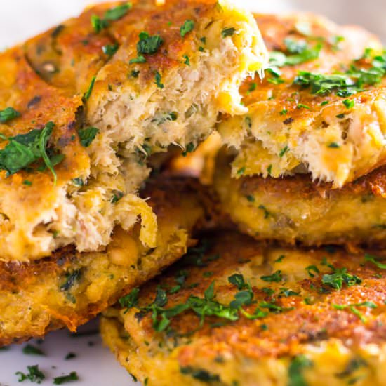 Low Carb Salmon Cakes - Recipe photo by sugarlesscrystals