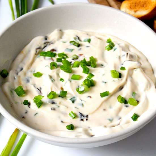 Caramelized Onion Dip - Recipe photo by thetwincookingproject