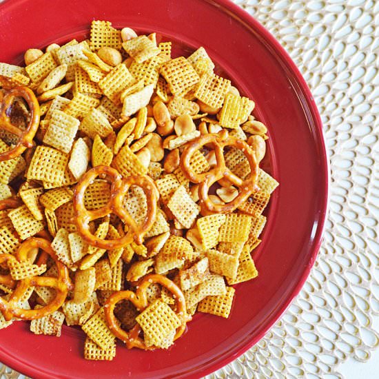 EASY TO MAKE CROCKPOT CHEX MIX - Recipe photo by Stylish Cravings