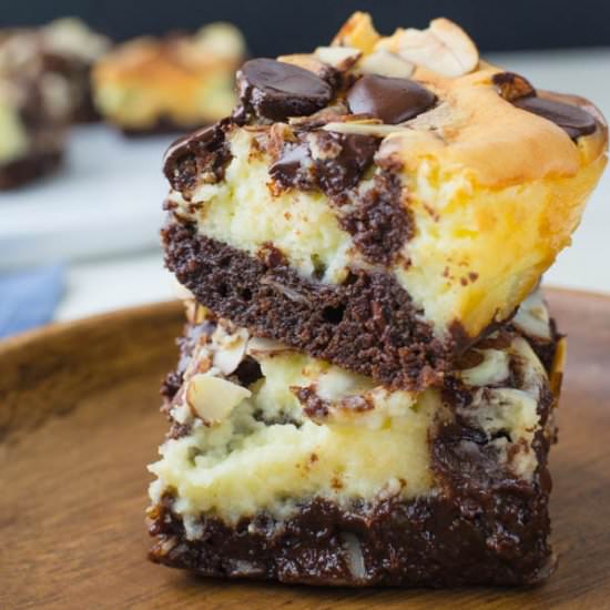 Chocolate Almond Cheesecake Brownie - Recipe photo by garlic and zest