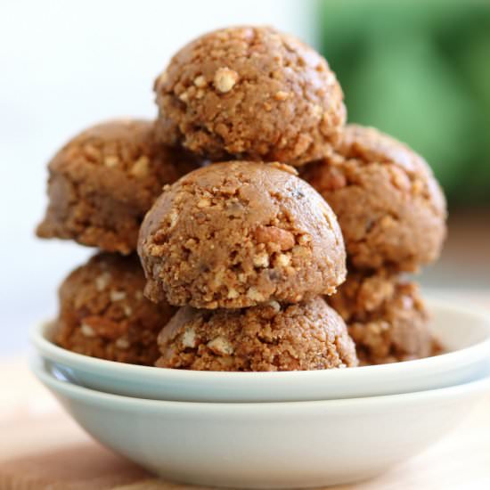 Peanut butter balls - Recipe photo by richa