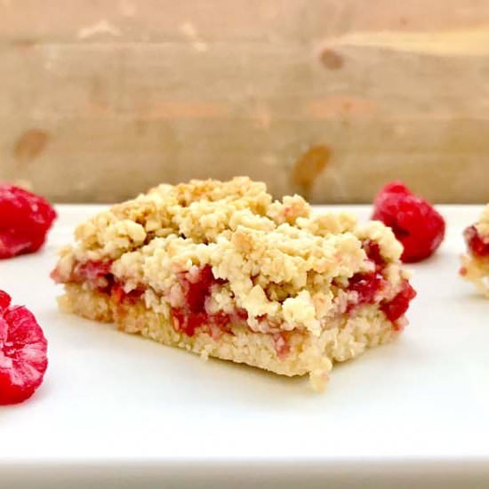 Raspberry Shortbread Bars - Recipe photo by Justina Elumeze