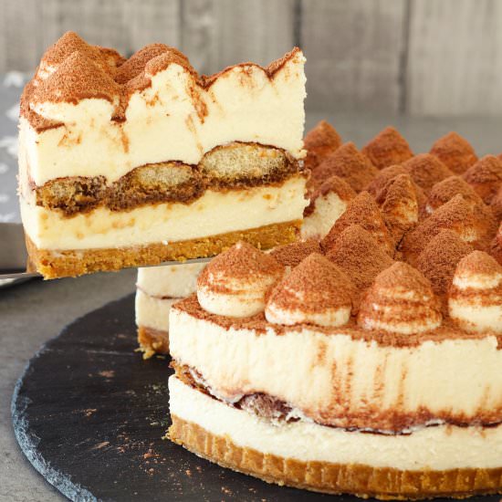No-Bake Tiramisu Cheesecake - Recipe photo by El Mundo Eats