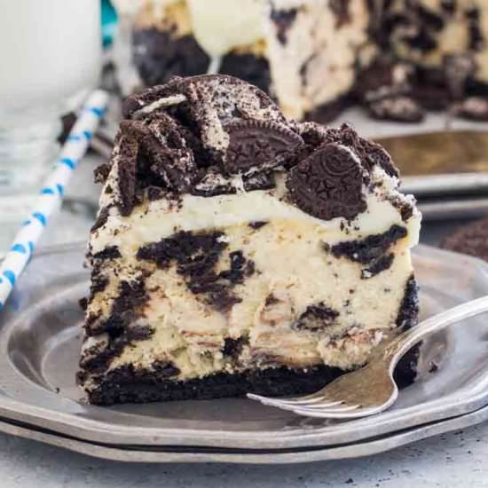 Instant Pot Oreo Cheesecake - Recipe photo by peasandpeonies