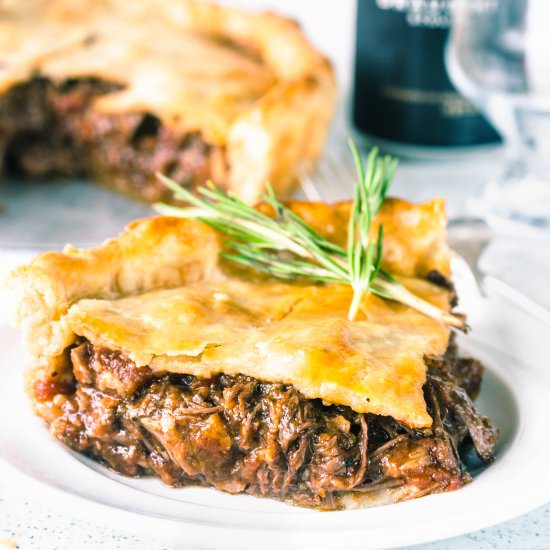 Short Ribs Pie - Recipe photo by piesandtacos