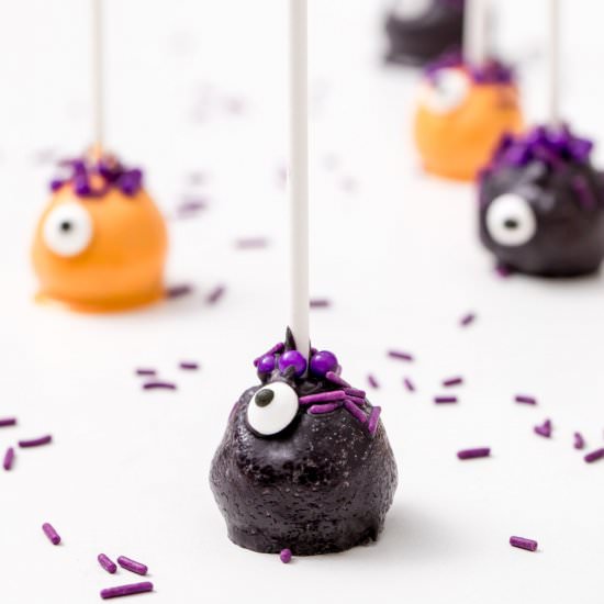 Monster cake pops - Recipe photo by thanksgiving