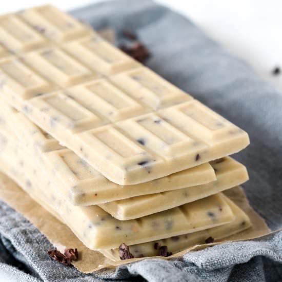 DIY Cookies n Cream Candy Bars - Recipe photo by dessertswithbenefits