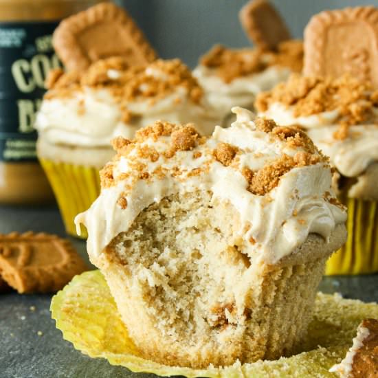 Cookie Butter Cupcakes - Recipe photo by The Desserted Girl