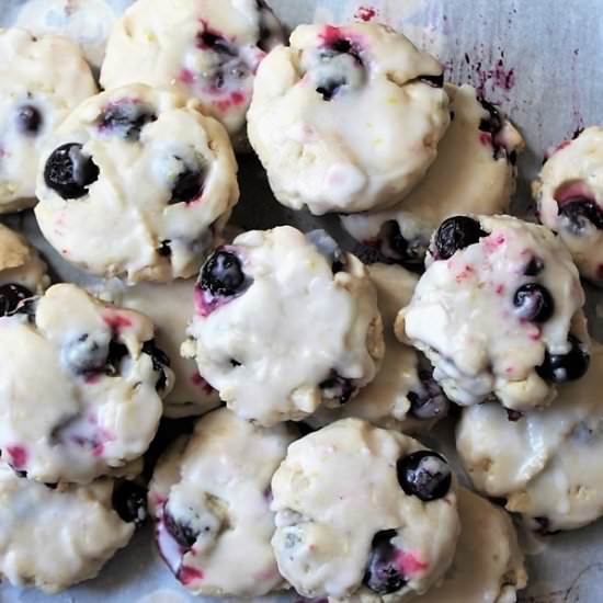 Blueberry Cookies with Lemony Glaze - Recipe photo by MyRecipeReviews