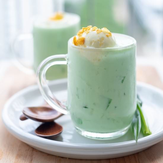 Sweet and Creamy Buko Pandan - Recipe photo by gobblethecook