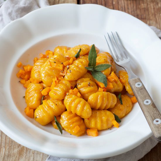 pumpkin gnocchi with sage butter - Recipe photo by Sweets and Lifestyle