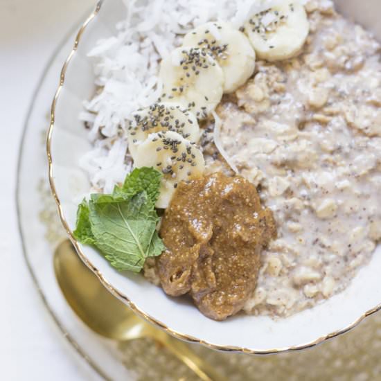 Maple Almond Butter Overnight Oats - Recipe photo by Cook With Me Darling